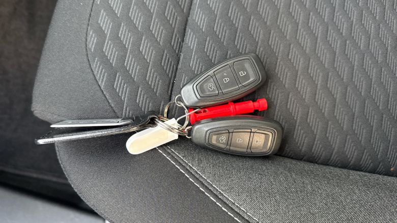 Ford Puma 1.0 EcoBoost Hybrid mHEV Titanium 5dr Petrol Hatchback